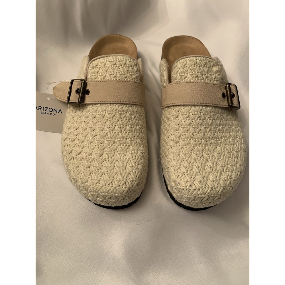 Arizona Jean CO Reece Cream 9.5 M brand new with tags‎